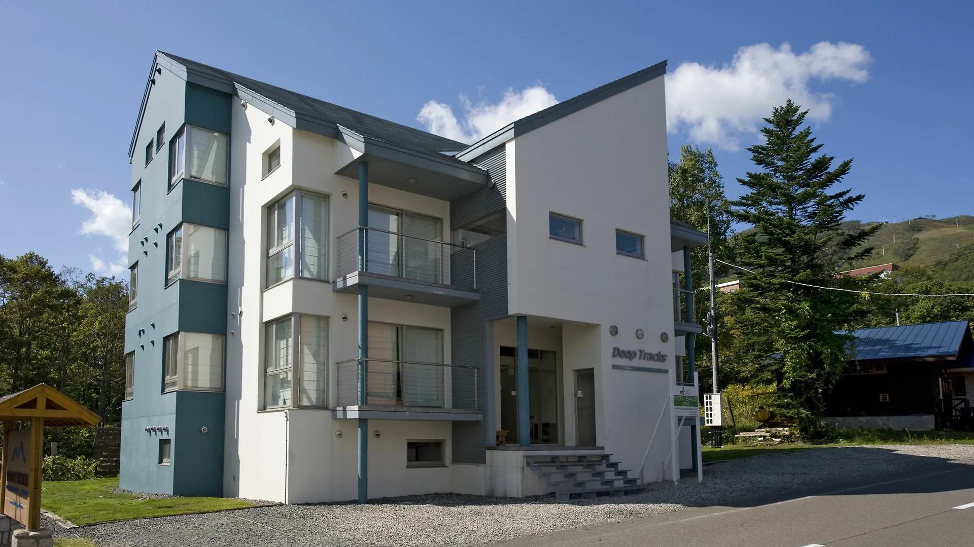 Niseko Central - Deep Tracks Apartment